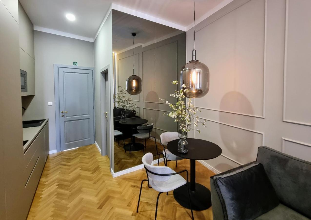 Mint Boutique Studio Apartments 3 Zagreb Exteriör bild